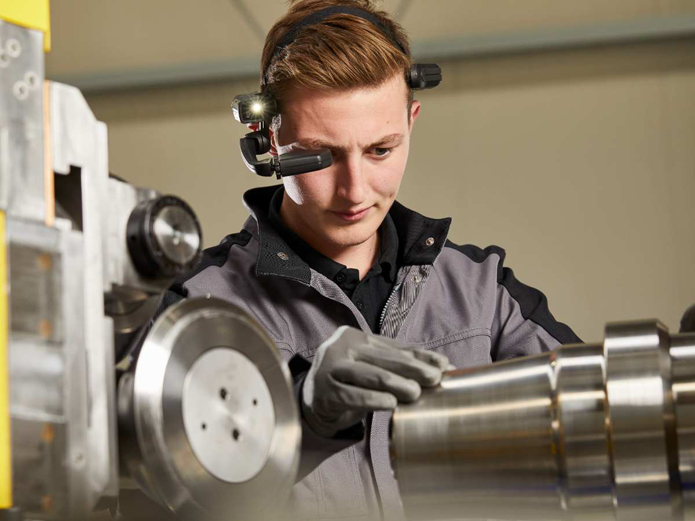 Industrie 4.0 im Maschinenbau: Wie die Digitalisierung in der Metallumformung gelingen kann